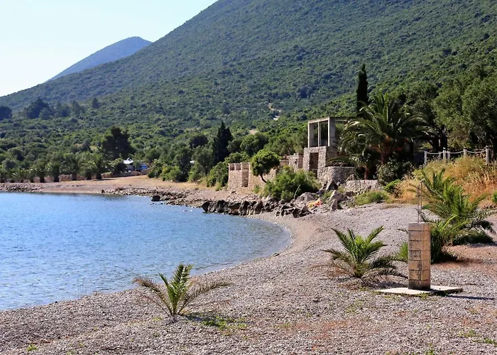 With Parking Space Trpanj, Peljesac - 16825 *