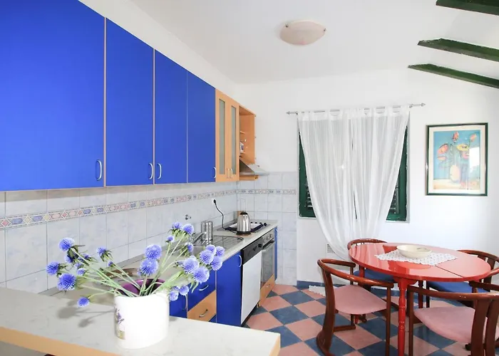 With Parking Space Trpanj, Peljesac - 16825 *