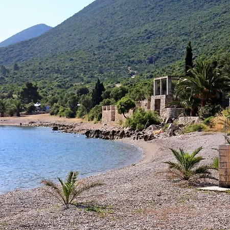 With Parking Space Trpanj, Peljesac - 16825 *